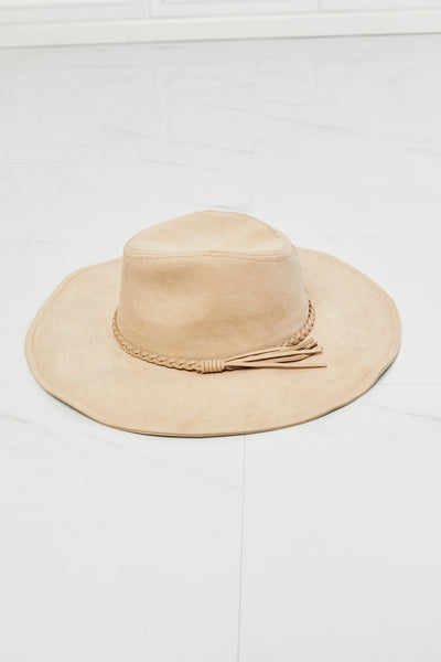 Fame Forever My Moment Suede Fedora Hat in Ivory