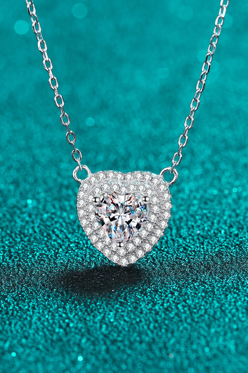 Sterling Silver Moissanite Heart Pendant Chain Necklace