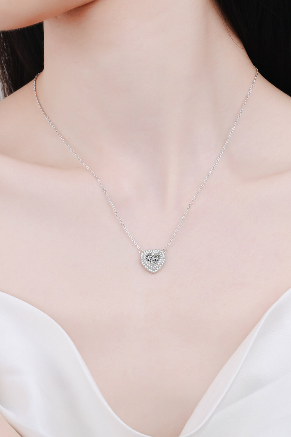 Sterling Silver Moissanite Heart Pendant Chain Necklace