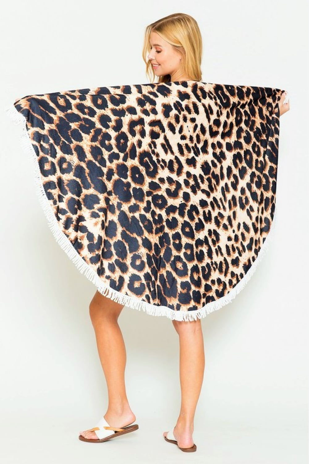 Rounded Leopard Beach Towel